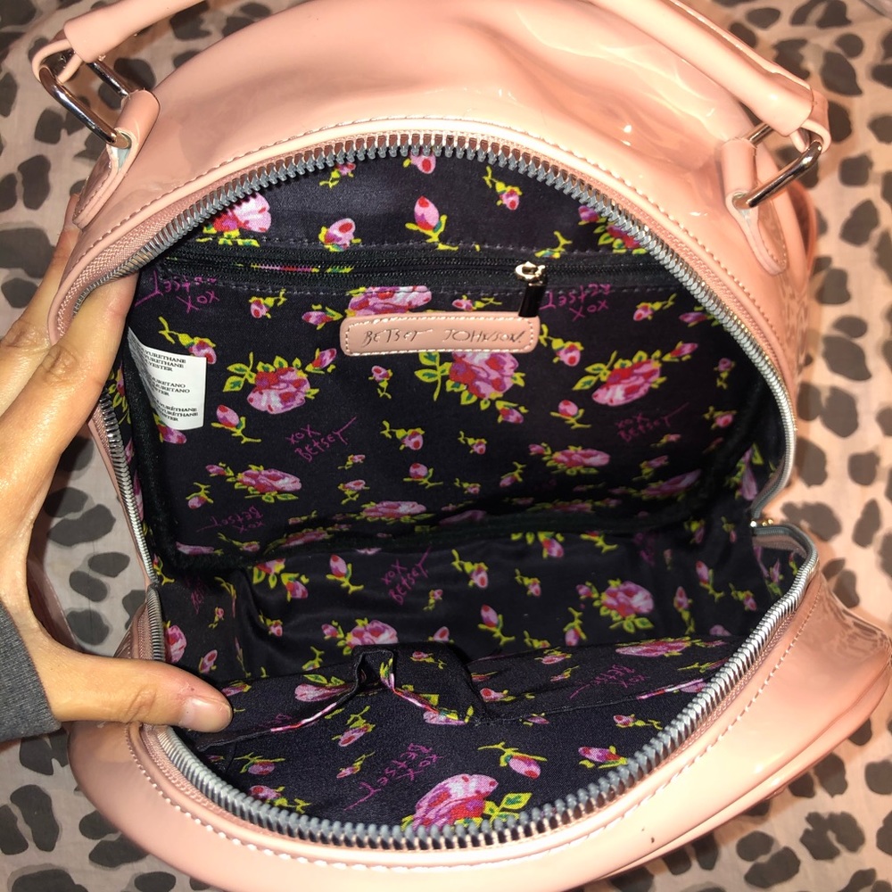 Backpack - Picture 2 of 2